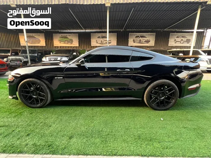 Ford Mustang 2022 photo 3