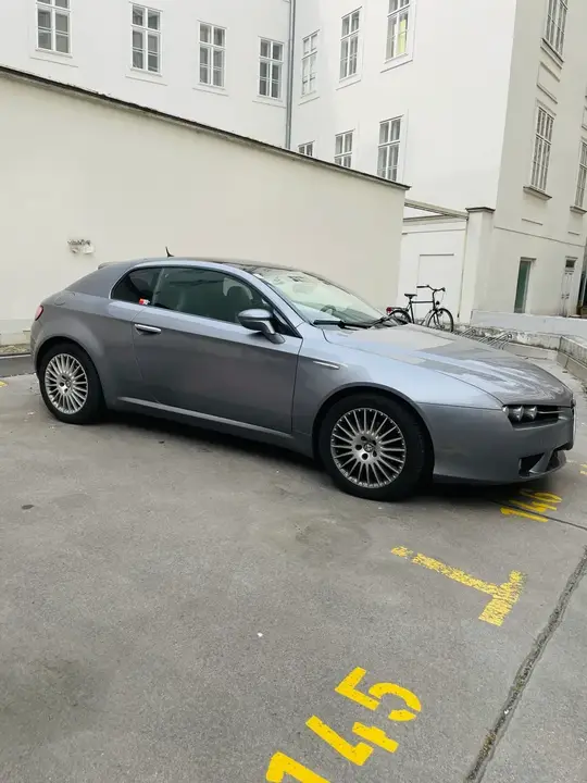 Alfa Romeo Brera 2006 photo 2
