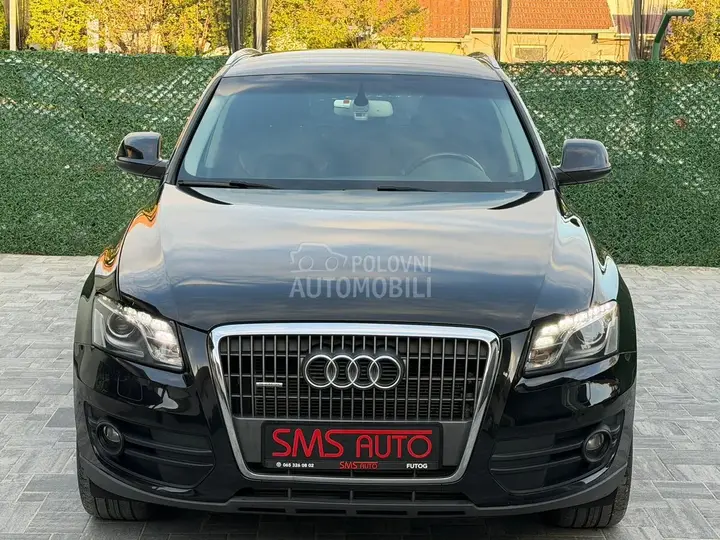 Audi Q5 2011 photo 2