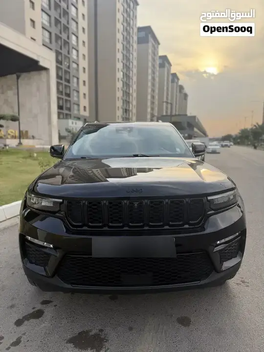 Jeep Grand Cherokee 2023 photo 2