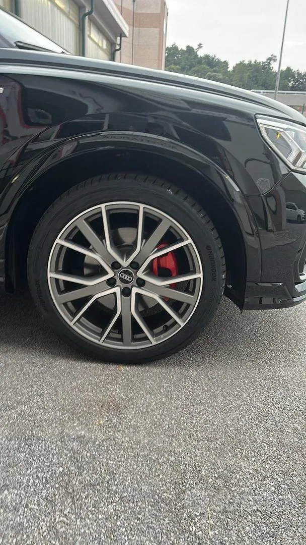Audi Q3 2021 photo 4