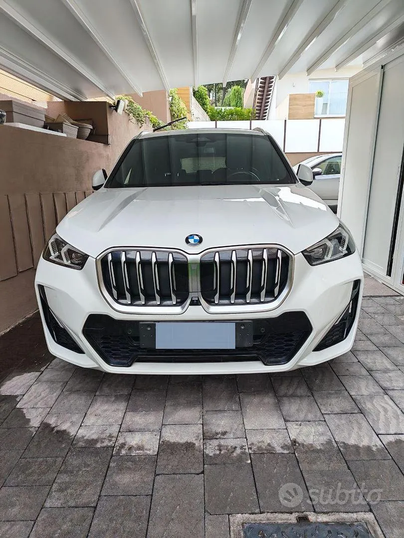 BMW X1 2023 photo 4