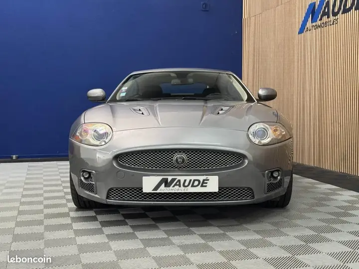 Jaguar Xk 2010 photo 2