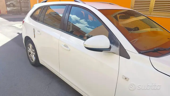 Chevrolet Cruze 2013 photo 2