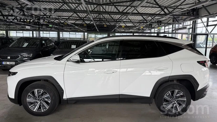 Hyundai Tucson 2021 photo 2