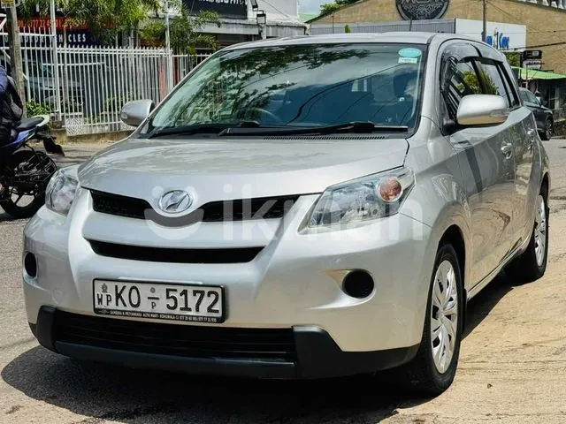 Toyota Ist 2007 photo 2