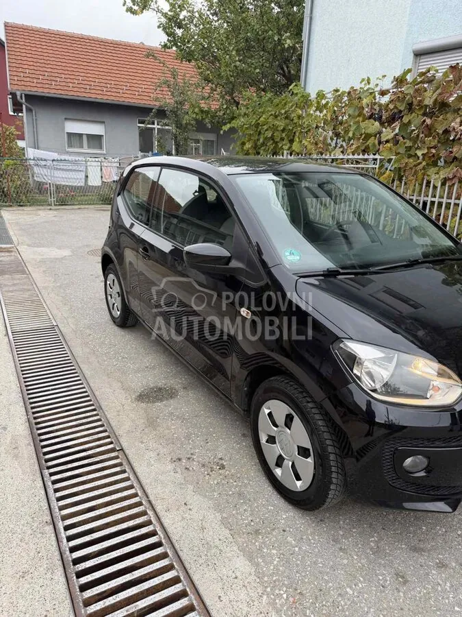 Volkswagen Up