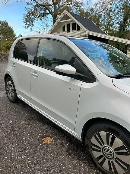 Volkswagen E-Up! 2018 photo 3