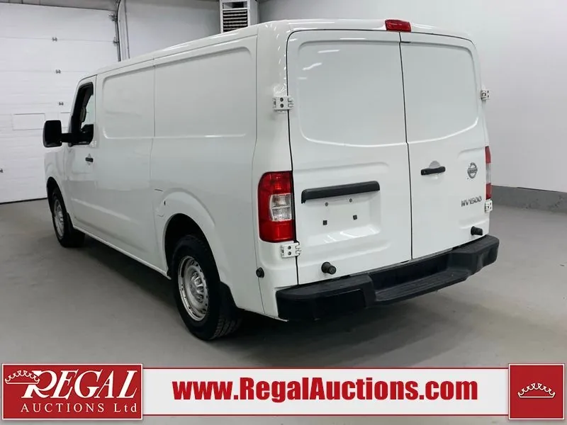 Nissan Nv 1500 2014 photo 4