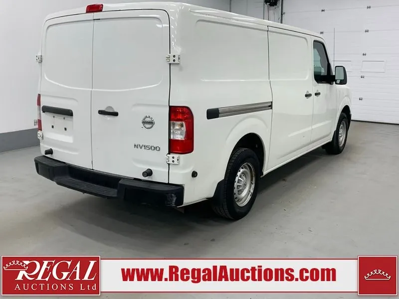 Nissan Nv 1500 2014 photo 3