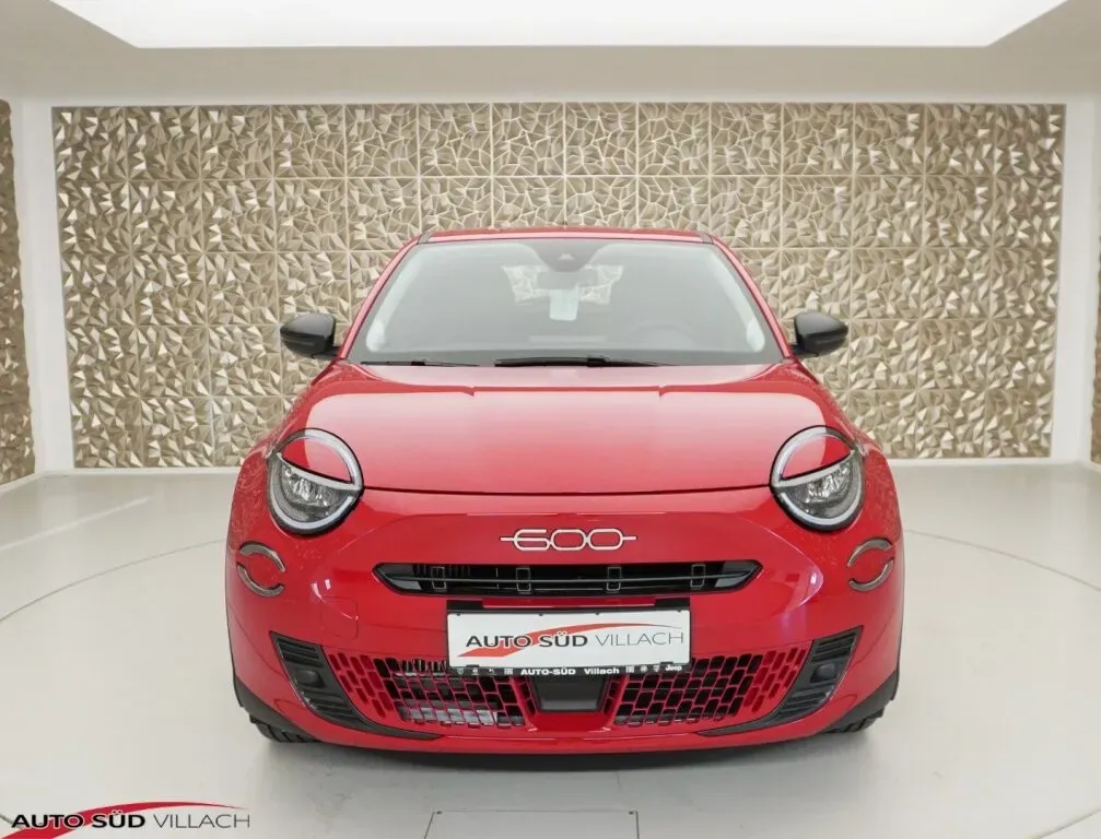 Fiat 600 2025 photo 3