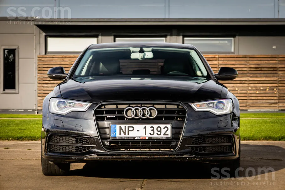 Audi A6 2011 photo 2