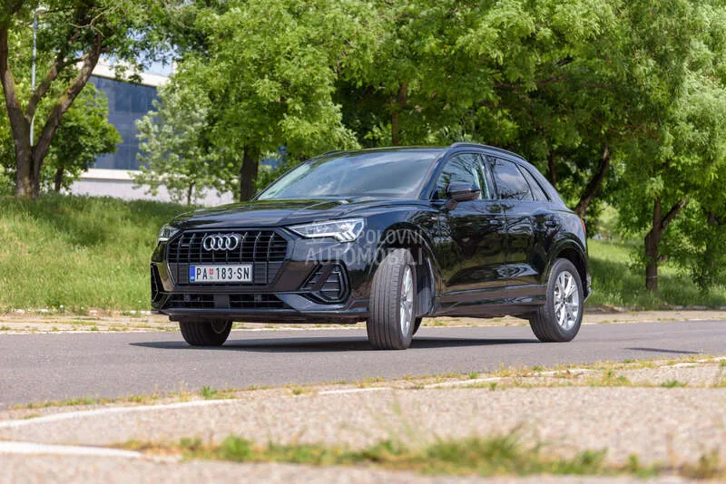 Audi Q3 2021 photo 3