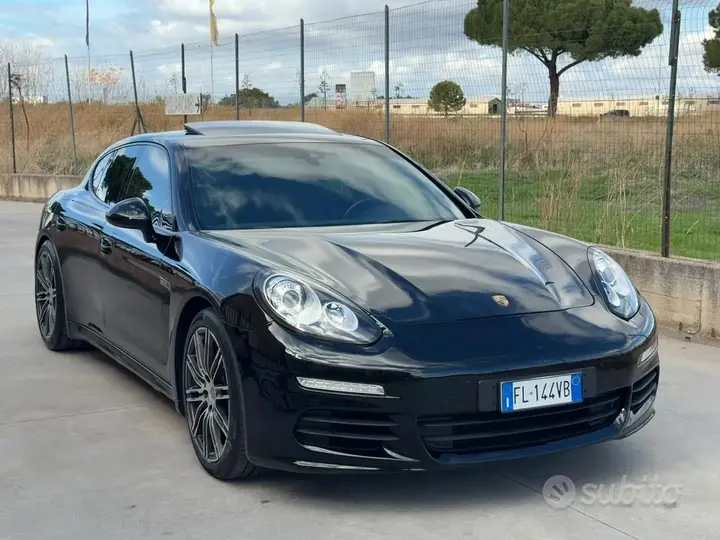 Porsche Panamera 2016 photo 4
