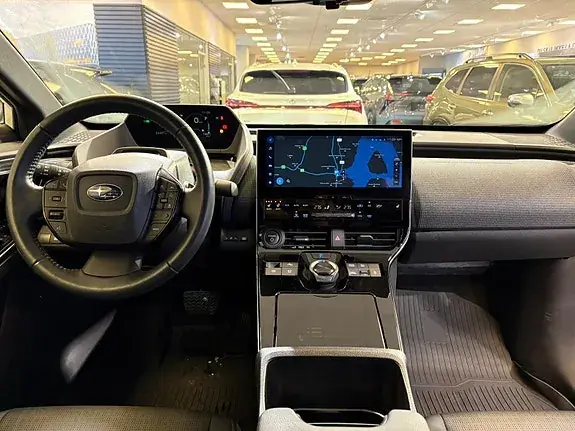 Subaru Solterra 2023 photo 4