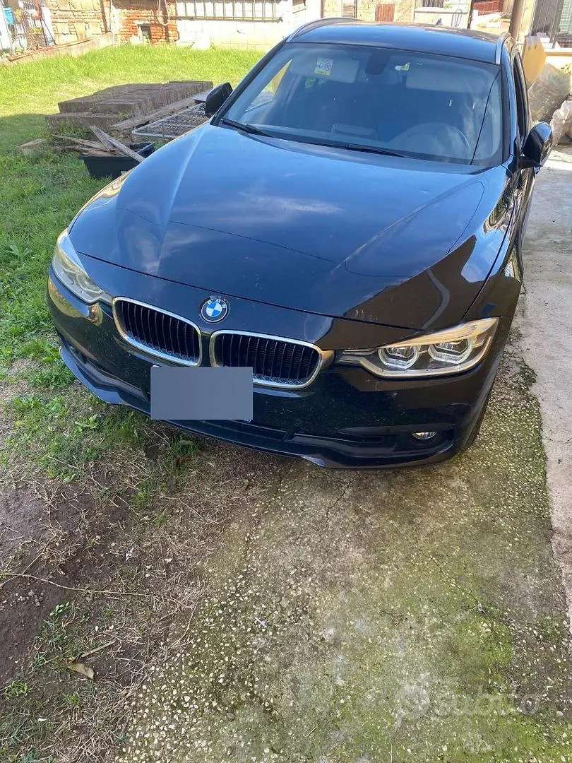 BMW 3 Series 2019 photo 2