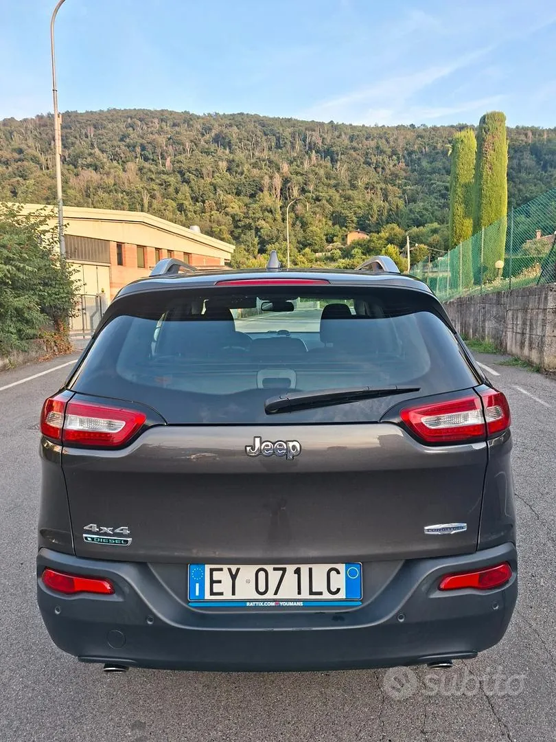 Jeep Cherokee 2015 photo 5