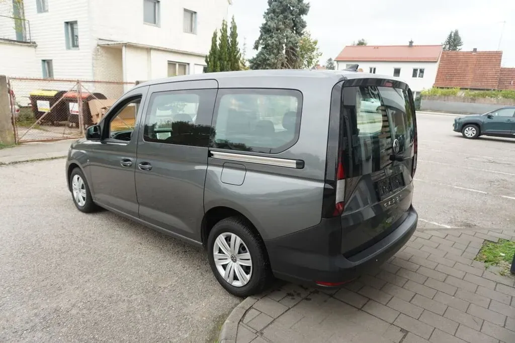 Volkswagen Caddy Maxi 2024 photo 3
