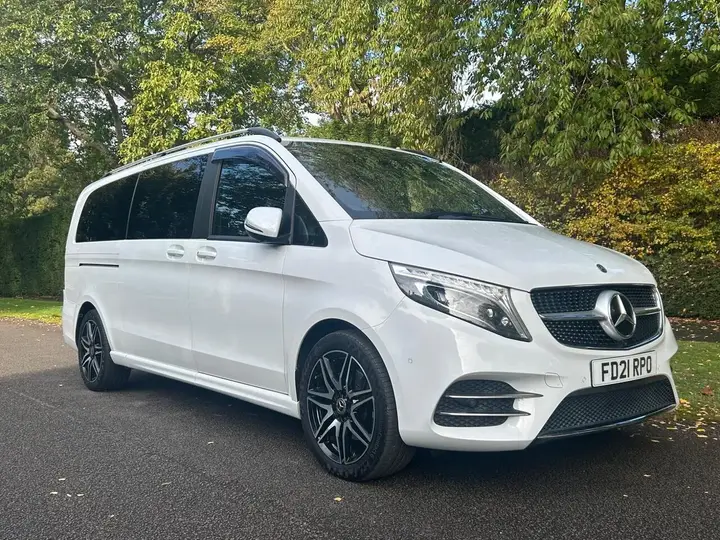 Mercedes-Benz V-Class 2021 photo 2
