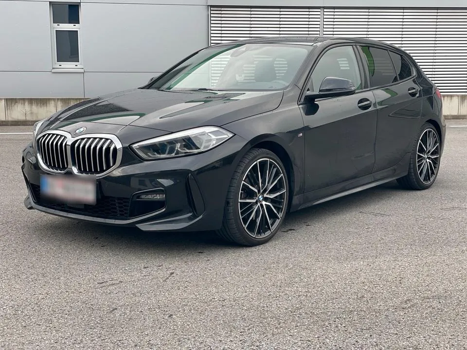 BMW 118I