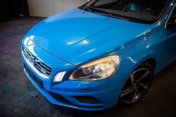 Volvo V60 2012 photo 2