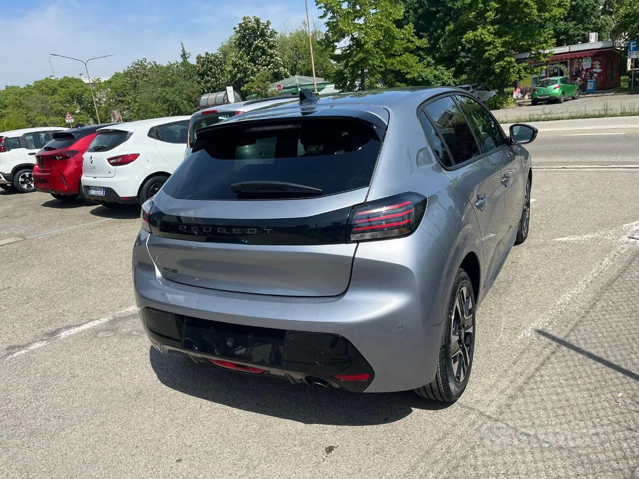 Peugeot 208 2026 photo 4