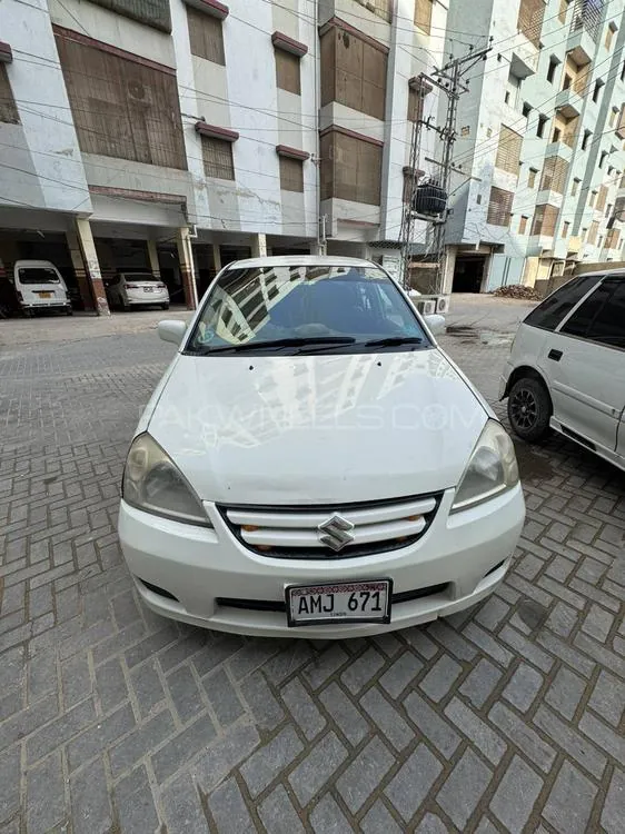 Suzuki Liana