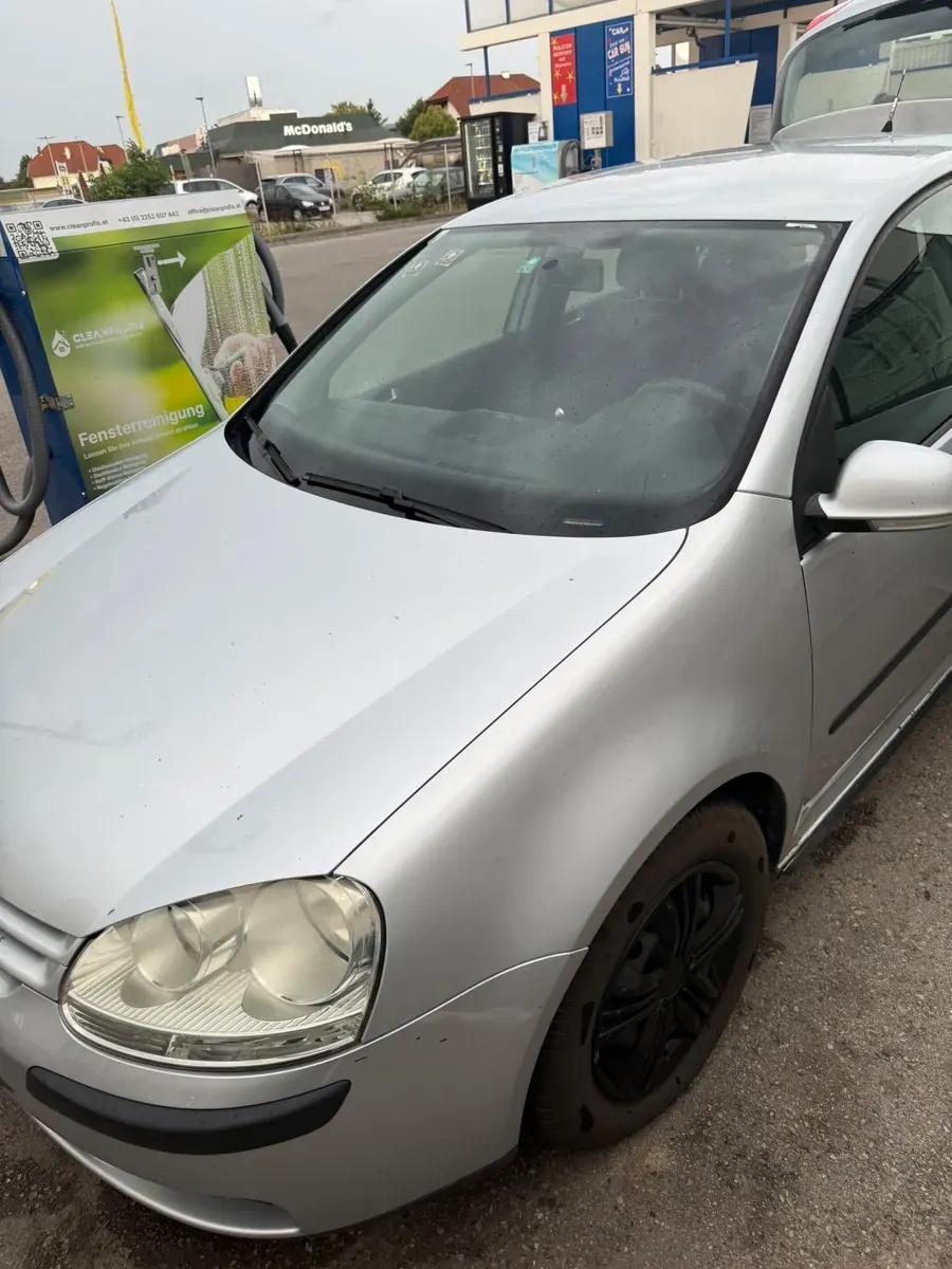 Volkswagen Golf 2006 photo 2