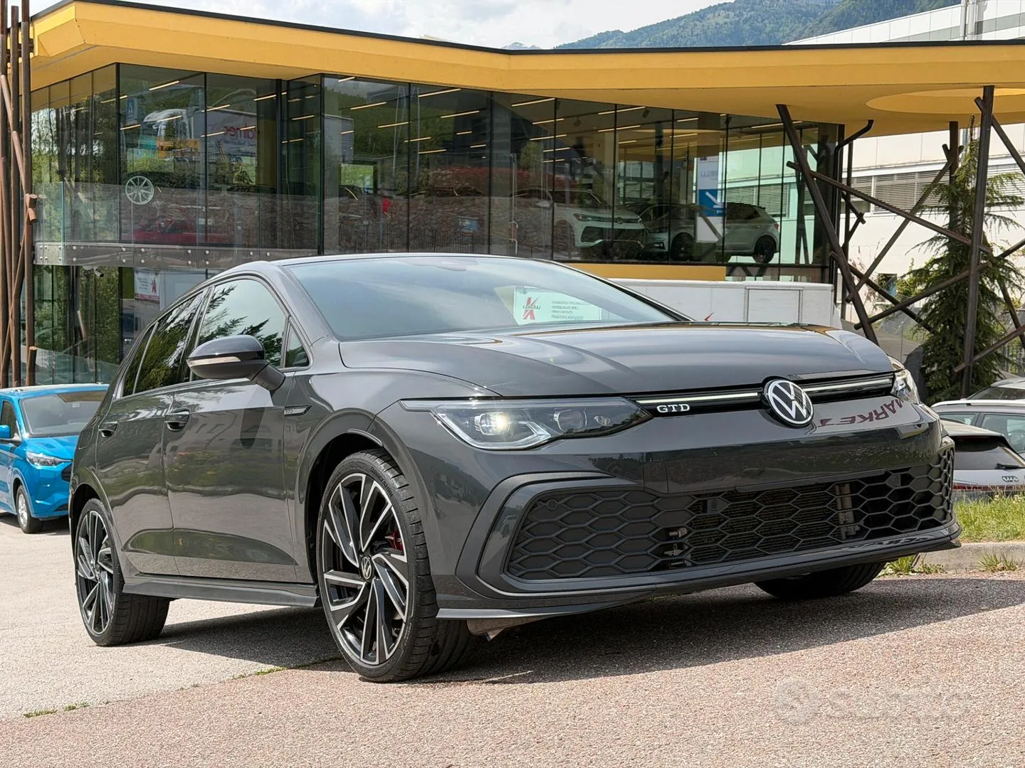 Volkswagen Golf 2022 photo 2