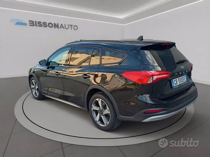 Ford Focus 2020 photo 3