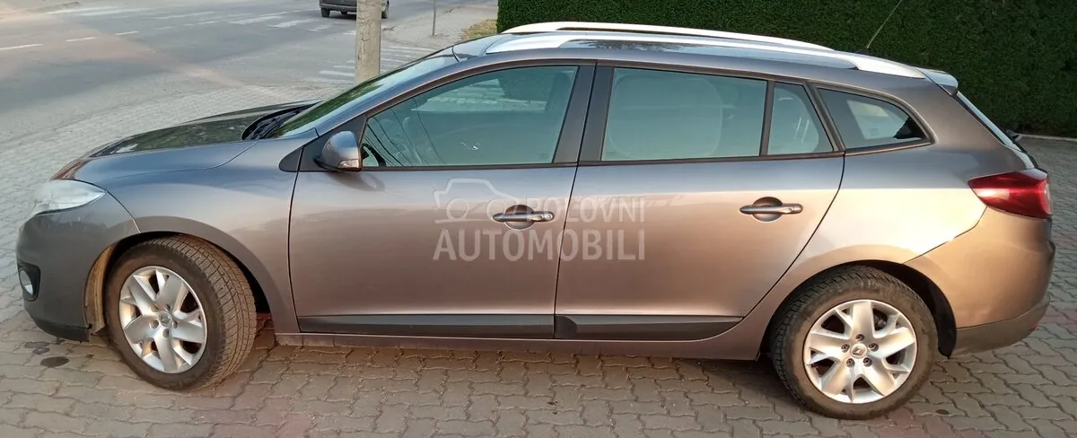 Renault Megane 2013 photo 4