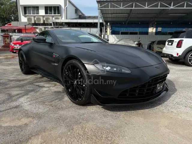 Aston Martin Vantage