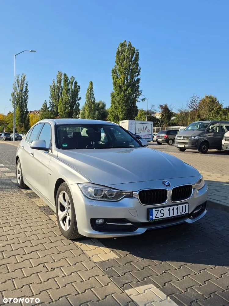 BMW 3 Series 2014 photo 4