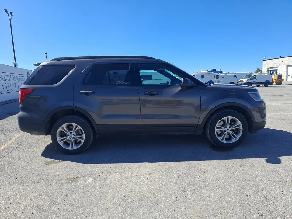 Ford Explorer 2016 photo 4