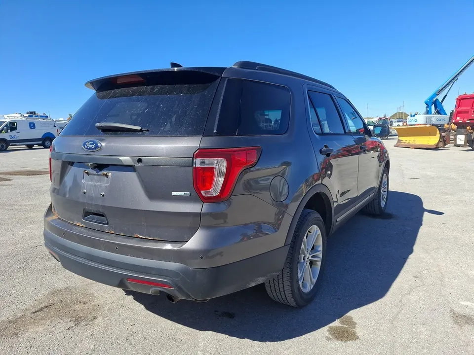 Ford Explorer 2016 photo 5