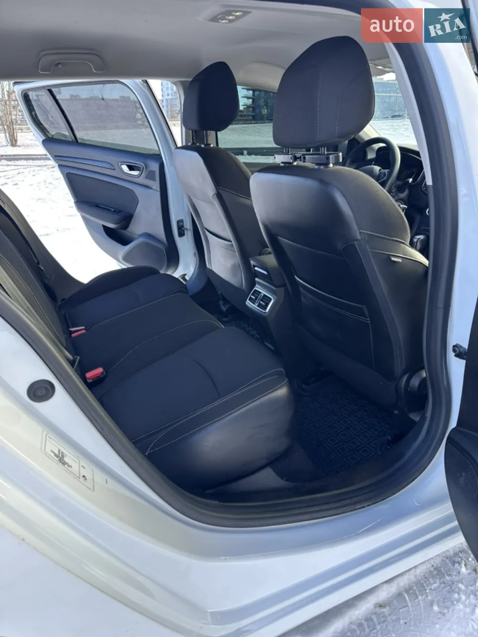 Renault Megane 2016 photo 2