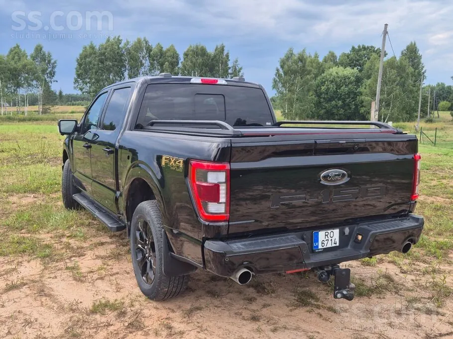 Ford F150 2025 photo 2