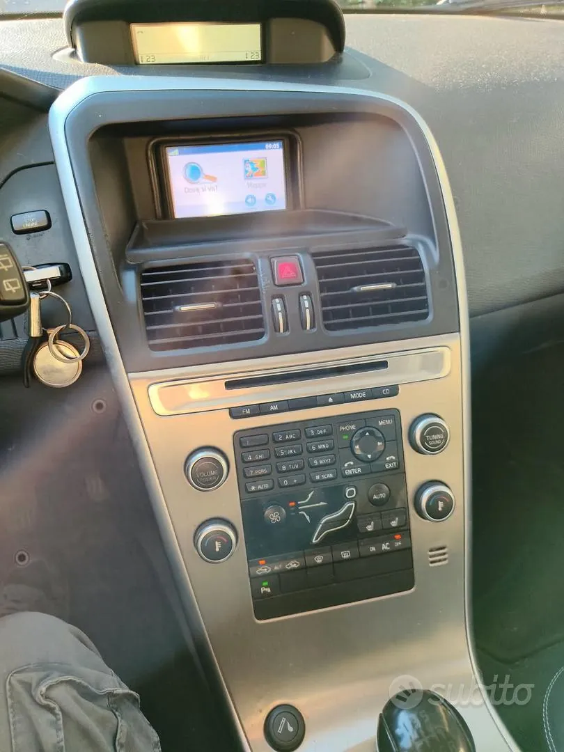 Volvo Xc60 2010 photo 3