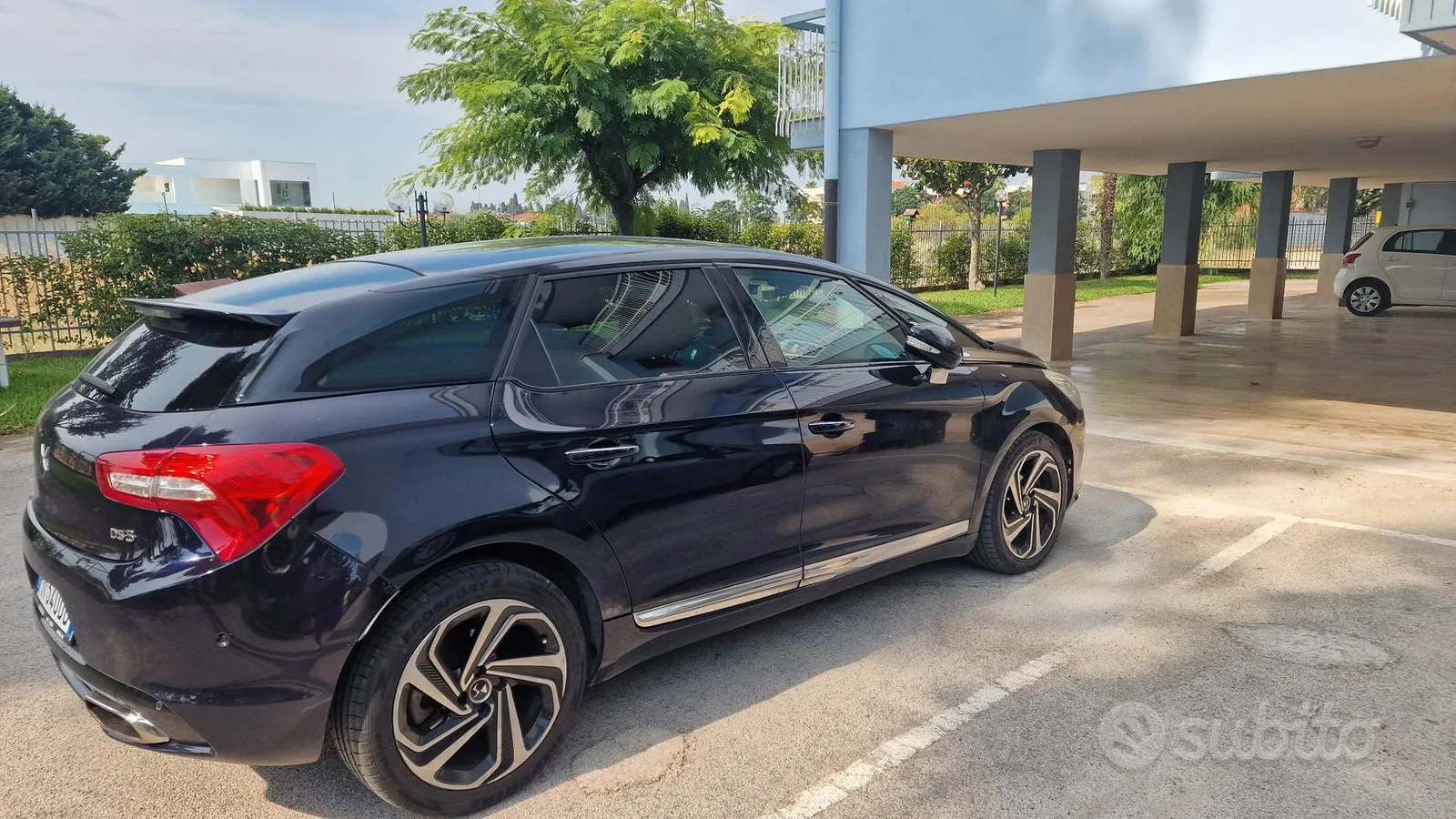 DS Automobiles Ds 5 2017 photo 4