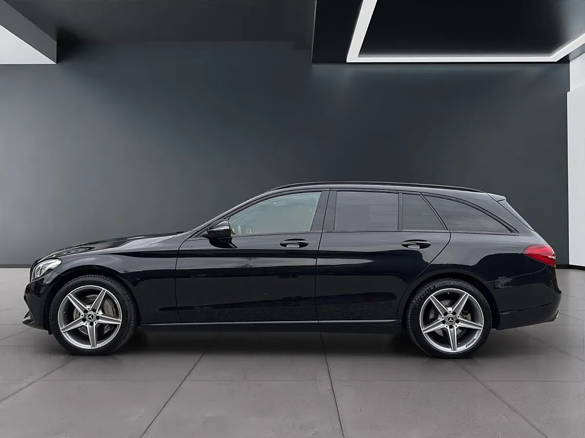 Mercedes-Benz C-Class 2016 photo 3