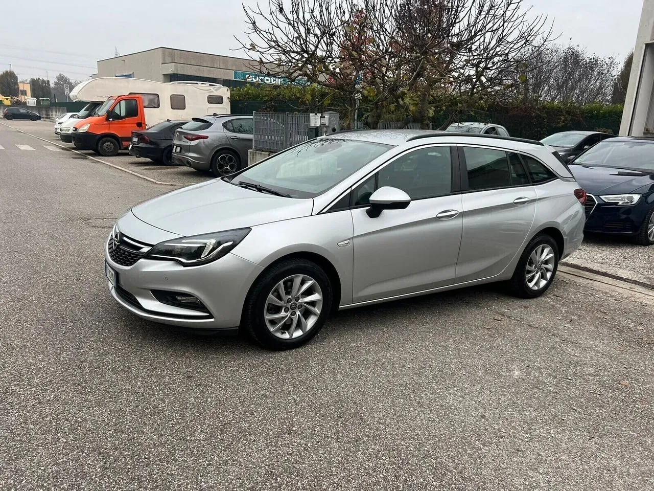 Opel Astra 2018 photo 3