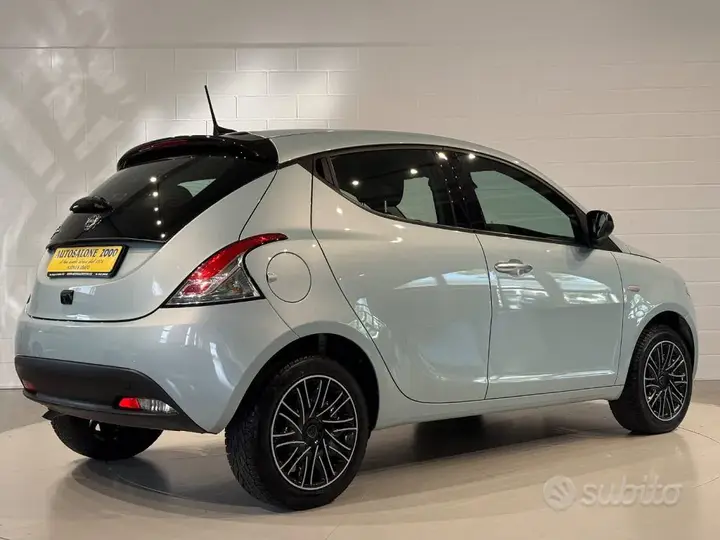 Lancia Ypsilon 2023 photo 5