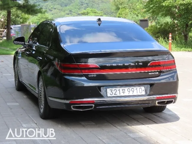 Genesis G90 2019 photo 4