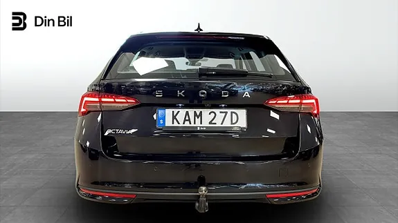 Skoda Octavia 2025 photo 5