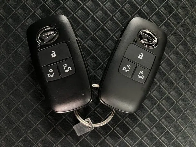 Daihatsu Tanto 2021 photo 4