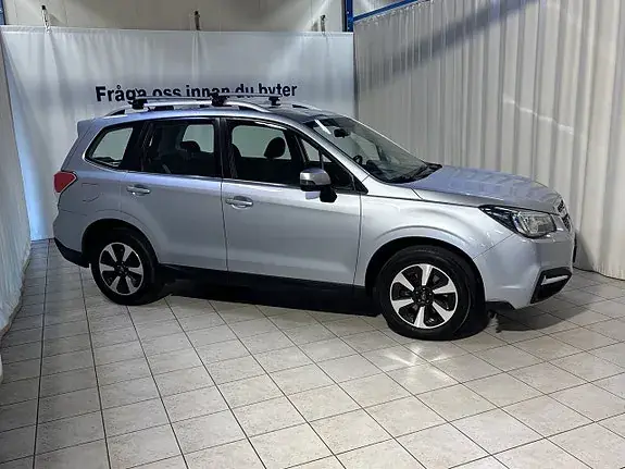 Subaru Forester 2016 photo 2
