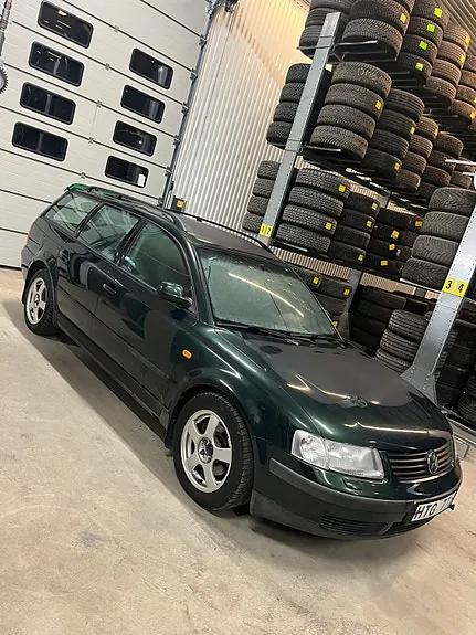 Volkswagen Passat 1998 photo 2