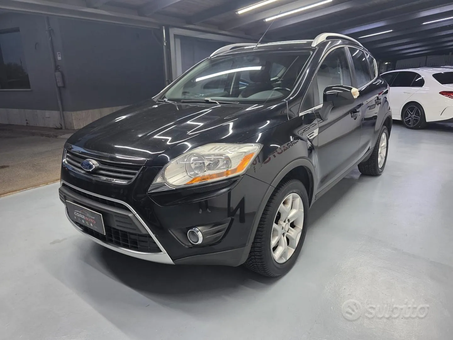 Ford Kuga 2010 photo 3