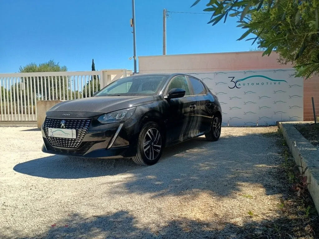 Peugeot 208 2023 photo 3