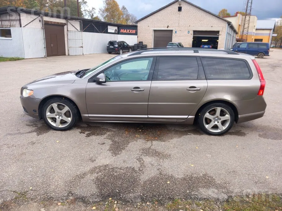 Volvo V70 2007 photo 4